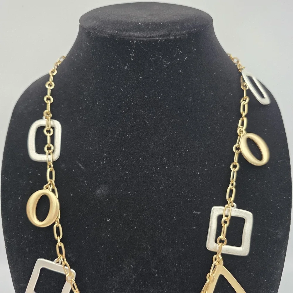 Kenneth Cole Silver & Gold Tone Metal Necklace Geometric Chunky Abstract 18